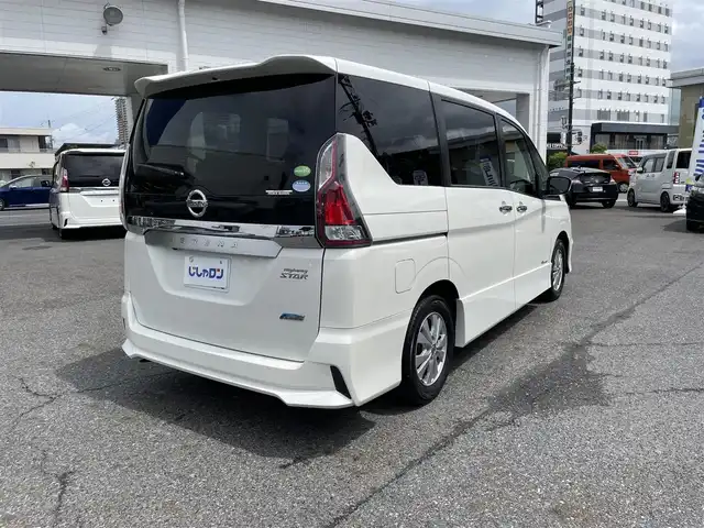 日産 セレナ ハイウェイスター 滋賀県 2017(平29)年 11.2万km ブリリアントホワイトパール (株)IDOMが運営する【じしゃロン草津店】の自社ローン専用車両になりますこちらは現金またはオートローンご利用時の価格です。自社ローンご希望の方は別途その旨お申付け下さい