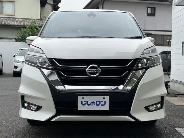 日産 セレナ ハイウェイスター 滋賀県 2017(平29)年 11.2万km ブリリアントホワイトパール (株)IDOMが運営する【じしゃロン草津店】の自社ローン専用車両になりますこちらは現金またはオートローンご利用時の価格です。自社ローンご希望の方は別途その旨お申付け下さい