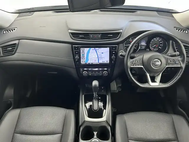 日産 エクストレイル 20Xi 群馬県 2019(令1)年 3万km ブリリアントホワイトパール 純正９インチナビ　アラウンドビューモニター　プロパイロット　パワーバックドア　ＬＥＤライト　シートヒーター　純正１８インチＡＷ　ステアリングリモコン　ダウンヒルアシスト　ＥＴＣ　スマートキー　禁煙車
