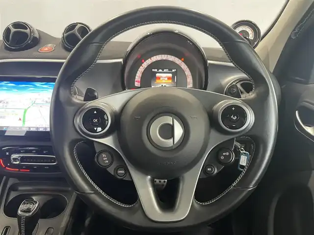 スマート ＭＣＣ スマート フォーフォー BRABUSスポーツ 静岡県 2019(平31)年 2.8万km オレンジ SSDナビ（ディーラーOP）/・Bluetooth/USB/フルセグTV/AM/FM/バックカメラ/リヤコーナーセンサー/衝突被害軽減ブレーキ/社外ドライブレコーダー/本革シート（黒）/シートヒーター/クルーズコントロール/レーンキープアシスト