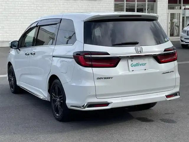 ホンダ オデッセイ アブソルート・EXホンダセンジング 群馬県 2020(令2)年 7.3万km プラチナホワイトパール 純正９型ナビ　/フルセグ・Ｂｌｕｅｔｏｏｔｈ・CD・DVD/全周囲カメラ　/電動リアドア　/衝突軽減ブレーキ　/レーンアシスト　/アダクティブクルーズコントロール　/コーナーセンサー　/前後ドライブレコーダー/黒ハーフレザー/前席パワーシート/ＥＴＣ　/純正マット