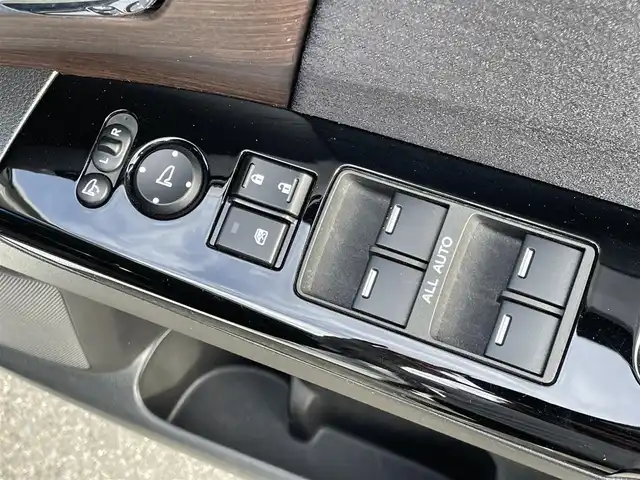 ホンダ オデッセイ アブソルート・EXホンダセンジング 群馬県 2020(令2)年 7.3万km プラチナホワイトパール 純正９型ナビ　/フルセグ・Ｂｌｕｅｔｏｏｔｈ・CD・DVD/全周囲カメラ　/電動リアドア　/衝突軽減ブレーキ　/レーンアシスト　/アダクティブクルーズコントロール　/コーナーセンサー　/前後ドライブレコーダー/黒ハーフレザー/前席パワーシート/ＥＴＣ　/純正マット