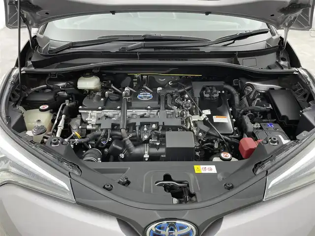 トヨタ Ｃ－ＨＲ S LEDパッケージ 千葉県 2019(平31)年 7.1万km メタルストリームM セーフティセンス/・プリクラッシュセーフティシステム/・レーンディパーチャーアラート/・オートマチックハイビーム/・レーダークルーズコントロール/純正7インチメモリーナビ/・フルセグTV/・Bluetooth接続/・CD/DVD再生機能/・バックカメラ/モデリスタエアロ/社外19インチAW/LEDヘッドライト/スマートキー/レーダークルーズコントロール/ビルトインETC