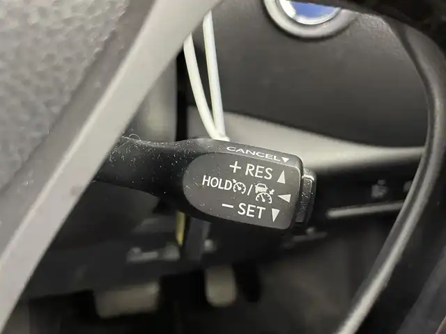 トヨタ Ｃ－ＨＲ S LEDパッケージ 千葉県 2019(平31)年 7.1万km メタルストリームM セーフティセンス/・プリクラッシュセーフティシステム/・レーンディパーチャーアラート/・オートマチックハイビーム/・レーダークルーズコントロール/純正7インチメモリーナビ/・フルセグTV/・Bluetooth接続/・CD/DVD再生機能/・バックカメラ/モデリスタエアロ/社外19インチAW/LEDヘッドライト/スマートキー/レーダークルーズコントロール/ビルトインETC