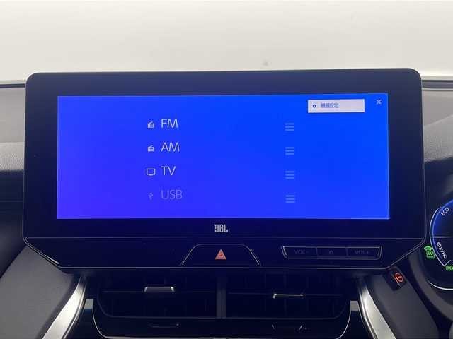 トヨタ ハリアー ＰＨＥＶ Z 栃木県 2023(令5)年 2.9万km プラチナホワイトパールマイカ ワンオーナー/寒冷地仕様/純正デジタルインナーミラー(ドラレコ内臓)/JBLプレミアムサウンド/純正ディスプレイオーディオ/・Apple CarPlay/Android Auto/Bluetooth/Miracast/・フルセグTV(テレビキャンセラー有)/・USB/・FM/AM/おくだけ充電/トヨタセーフティセンス/・プリクラッシュセーフティ/・誤発進抑制/・レーダークルーズコントロール/・レーンキープアシスト/・全周囲カメラ/・ヘッドアップディスプレイ/・ブラインドスポットモニター/・ロードサインアシスト/・オートハイビーム/ビルトインETC2.0/電動リアゲート/AC1500W対応コンセント/LEDヘッドライト/LEDフォグランプ/ステアリングヒーター/パワーシート(D/N)/シートヒーター(D/N席 R席R/L)/シートベンチレーター(D/N席)/純正19インチアルミホイール/ドアバイザー/サイド+カーテンエアバッグ/純正フロアマット/スマートキー×2本/エンジンスターター/スペアタイヤ/保証書、取扱説明書/充電ケーブル車載