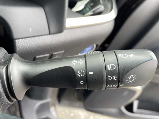 トヨタ アルファードハイブリット SR 岩手県 2019(令1)年 6.5万km ブラック ワンオーナー/禁煙車/社外11インチSDナビ/電動リアゲート/トヨタセーフティセンス/フルセグTV/サイド/バックカメラ/ビルトインETC2.0/ドライブレコーダー/両側パワースライドドア/フリップダウンモニター/レーダークルーズコントロール/衝突被害軽減ブレーキ/レーンキープアシスト/横滑り防止装置/コーナーセンサー/パワーシート/シートヒーター/ベンチレーションシート/オートハイビーム/3眼LEDヘッドライト/フォグランプ/スマートキー/プッシュスタート/電動格納ミラー/純正17インチAW/純正フロアマット/ドアバイザー/保証書/取扱説明書