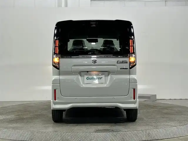 スズキ スペーシア カスタム HYBRID XS 大阪府 2025(令7)年 0.1千km ピュアホワイトパール/ブラック2トーン 届出済未使用車/純正９型ディスプレイオーディオ　ナビ機能あり/全方位カメラ/両側パワースライドドア/レーダークルーズコントロール/シートヒーター/バックカメラ/ヘッドアップディスプレイ/コーナーセンサー/純正アルミホイール/LEDヘッドライト/ステアリングヒーター/オートマチックハイビーム/衝突軽減システム/フルセグ/Bluetooth/ステアリングスイッチ/スマートキー/プッシュスタート