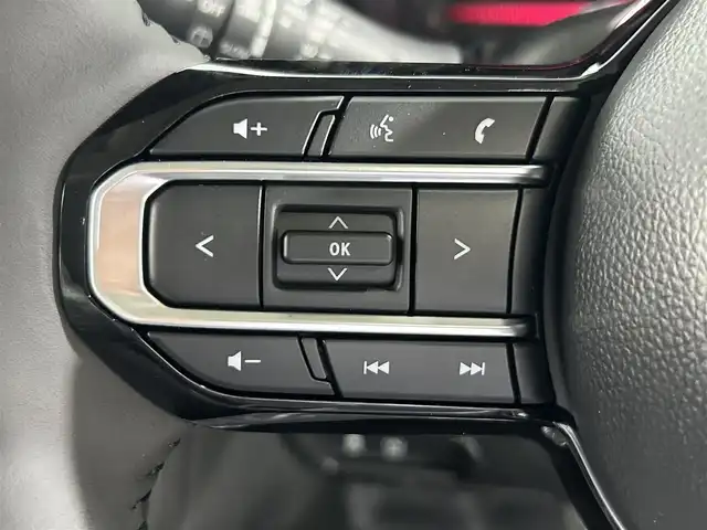 スズキ スペーシア カスタム HYBRID XS 大阪府 2025(令7)年 0.1千km ピュアホワイトパール/ブラック2トーン 届出済未使用車/純正９型ディスプレイオーディオ　ナビ機能あり/全方位カメラ/両側パワースライドドア/レーダークルーズコントロール/シートヒーター/バックカメラ/ヘッドアップディスプレイ/コーナーセンサー/純正アルミホイール/LEDヘッドライト/ステアリングヒーター/オートマチックハイビーム/衝突軽減システム/フルセグ/Bluetooth/ステアリングスイッチ/スマートキー/プッシュスタート