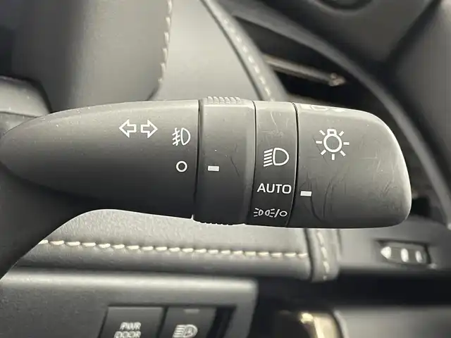 トヨタ アルファード Z 長野県 2024(令6)年 0.8万km プラチナホワイトパールマイカ 純正14型DA/フルセグ/全方位カメラ/モデリスタエアロ/左右独立ムーンルーフ/アドバンストパーク/衝突被害軽減ブレーキ/車線逸脱抑制装置/レーダークルーズコントロール/オートマチックハイビーム/クリアランスソナー/BSM/両側電動スライドドア/置くだけ充電/AC100V/ETC2.0/シートヒーター/ベンチレーション/ステアリングヒーター/純正18インチAW/3眼LEDヘッドライト/スマートキー