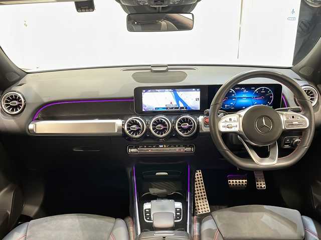 メルセデス・ベンツ ＧＬＢ２００ｄ AMGライン 新潟県 2020(令2)年 3万km ポーラホワイト パノラミックスライディングルーフ/ナビゲーションシステムパッケージ/・アクティブステアリングアシスト/・フルセグ/レーダーセーフティパッケージ/・アクティブディスタンスアシスト・ディストロニック/・アクティブブレーキアシスト/・アクティブブラインドスポットアシスト/ダイナミックセレクト/・エレクトロニック・スタビリティ・プログラム/・パークトロニック/・ダウンヒル・スピード・レギュレーション/・アクティブレーンキーピングアシスト/フラットランクオープナー/アシスト/・アクティブパーキングアシスト/・レーンチェンジアシスト/360°カメラシステム/パワーシート/シートヒーター/ETC2.0/ドライブレコーダー