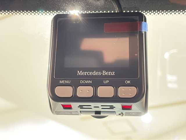 メルセデス・ベンツ ＧＬＢ２００ｄ AMGライン 新潟県 2020(令2)年 3万km ポーラホワイト パノラミックスライディングルーフ/ナビゲーションシステムパッケージ/・アクティブステアリングアシスト/・フルセグ/レーダーセーフティパッケージ/・アクティブディスタンスアシスト・ディストロニック/・アクティブブレーキアシスト/・アクティブブラインドスポットアシスト/ダイナミックセレクト/・エレクトロニック・スタビリティ・プログラム/・パークトロニック/・ダウンヒル・スピード・レギュレーション/・アクティブレーンキーピングアシスト/フラットランクオープナー/アシスト/・アクティブパーキングアシスト/・レーンチェンジアシスト/360°カメラシステム/パワーシート/シートヒーター/ETC2.0/ドライブレコーダー
