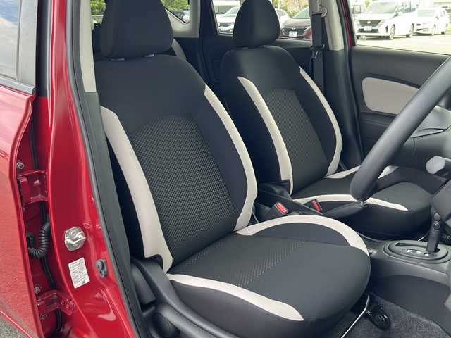 日産 ノート X Vセレクション 愛媛県 2020(令2)年 0.2万km 赤 純正SDナビ/バックカメラ/アラウンドビューモニター/インテリジェントルームミラー/Bluetooth/スマートキー/アイドリングストップ/ETC/純正ドライブレコーダー前のみ/オートライト/オートマチックハイビーム/オートLED/レーンキープアシスト/保証書/取扱説明書