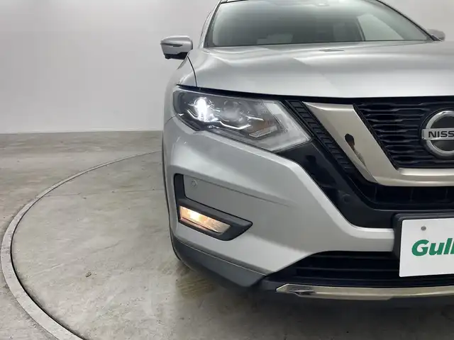 日産 エクストレイル 20Xi Vセレクション 群馬県 2020(令2)年 1.2万km ブリリアントシルバー 社外１１型ナビ　アダプティブクルーズコントロール　全周囲カメラ　ブラインドスポットモニター　シートヒーター　パワーシート　ドライブレコーダー　レーンキープアシスト　ＬＥＤヘッドライト　ＥＴＣ　禁煙車