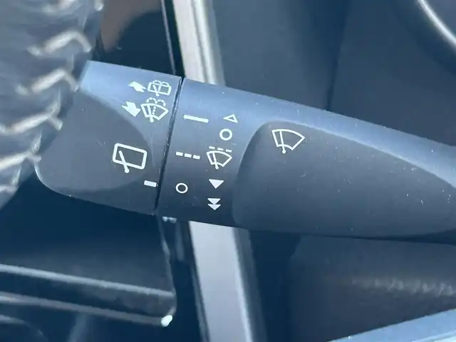 トヨタ ルーミー カスタムG－T 群馬県 2022(令4)年 1.6万km パールホワイトⅢ ターボ/パナソニックSDナビ/CD・DVD・SD・USB/Bluetooth・フルセグTV/両側パワースライドドア/パノラミックビューモニター/前後ドライブレコーダー/ETC/クルーズコントロール/横滑り防止装置/衝突軽減ブレーキ/アイドリングストップ/純正アルミホイール/純正フロアマット/取説・保証書/スマートキー×2