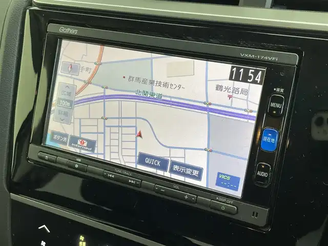 ホンダ フィット ハイブリット Lパッケージ 群馬県 2017(平29)年 7.4万km プレミアムホワイトパールⅡ 衝突被害軽減ブレーキ　純正７インチナビ　バックカメラ　クルーズコントロール　ＬＥＤ　ハーフレザーシート　純正１５インチＡＷ　ステアリングリモコン　ワイパーデアイザー　スマートキー　ＥＴＣ　禁煙車