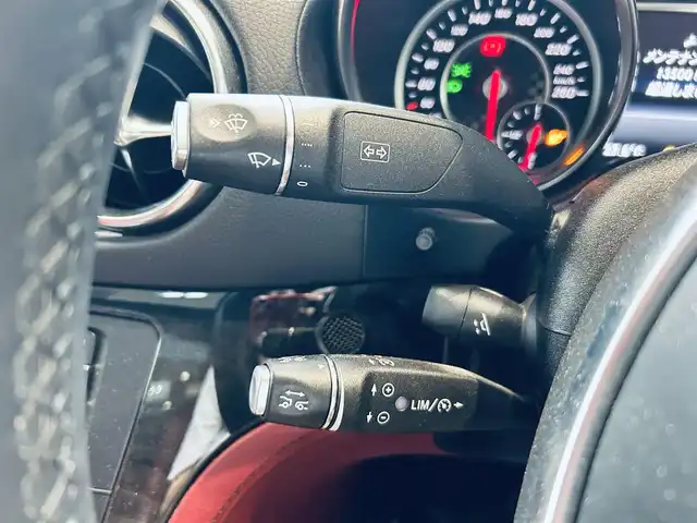 メルセデス・ベンツ ＳＬ４００ 大阪府 2018(平30)年 4.8万km オブシディアンブラック レーダーセーフティP/スカイルーフ/純正ナビ/TV/バックカメラ/applecarplay/純正19インチAW/LEDヘッドライト/電動リアゲート/ACC/ブラインドスポット/赤革/メモリ付きパワーシート/エアシートヒーター/クリアランスソナー/ETC/ドラレコ/レーダー探知機