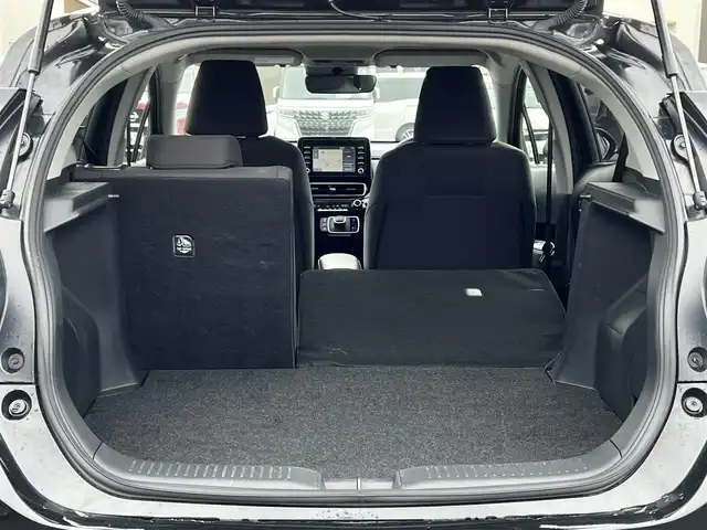 トヨタ アクア G 道央・札幌 2024(令6)年 2.5万km ブラックマイカ ４WD/寒冷地仕様/純正ディスプレイオーディオナビ/AM/FM/BT/トヨタセーフティセンス/衝突被害軽減ブレーキ/横滑り防止装置/レーダークルーズコントロール/レーンキープアシスト/クリアランスソナー/バックカメラ/ETC/アイドリングストップ/ワイパーデアイサー/DRIVEMODE/EVMODE/革巻きステアリング/ステアリングリモコン/AC100V/プッシュスタート/スマートキー/LEDヘッドライト/オートライト/オートマチックハイビーム/ヘッドライトレベライザー/電動格納ミラー/ヒーテッドドアミラー/ウィンカーミラー/社外フロアマット