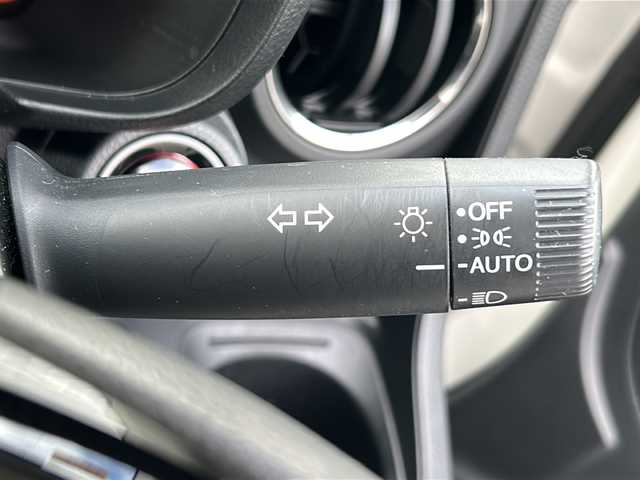 ホンダ Ｎ ＯＮＥ オリジナル 三重県 2020(令2)年 2.2万km プラチナホワイトパール 純正8型ナビ /バックカメラ /ルームミラー型前後ドライブレコーダー /前後コーナーセンサー /ホンダセンシング /ハーフレザーシート /スペアキー /LEDヘッドライト/オートハイビーム /オートライト/USB・タイプC給電ポート /純正フロアマット/電動格納ミラー/禁煙車