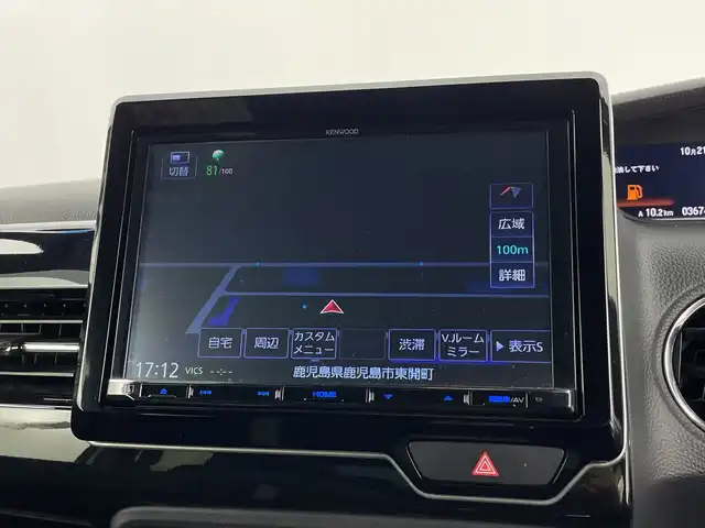 ホンダ Ｎ ＢＯＸ カスタム L ターボ 鹿児島県 2021(令3)年 3.7万km プラチナホワイトパール 禁煙車/ホンダセンシング/・衝突軽減ブレーキ/・レーンキープアシスト/・アダプティブクルーズコントロール/・オートハイビームアシスト/社外８V型SDナビ/・CD.DVD.SD.BT/フルセグTV/バックモニター/両側パワースライドドア/前席シートヒーター/ビルトインETC/LEDヘッドライト/LEDフォグランプ/純正ドライブレコーダー/革巻ステアリングホイール/ステアリングスイッチ/ECONスイッチ/クリアランスソナー/横滑り防止装置/プッシュスタート/スマートキー2個/純正14インチアルミホイール/純正フロアマット/シートバックテーブル/ロールサンシェード