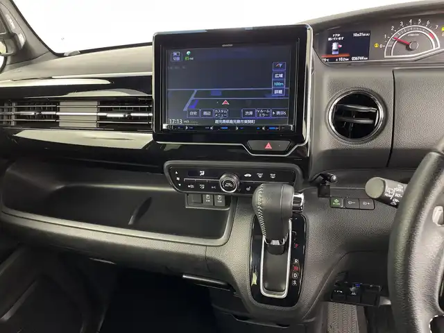 ホンダ Ｎ ＢＯＸ カスタム L ターボ 鹿児島県 2021(令3)年 3.7万km プラチナホワイトパール 禁煙車/ホンダセンシング/・衝突軽減ブレーキ/・レーンキープアシスト/・アダプティブクルーズコントロール/・オートハイビームアシスト/社外８V型SDナビ/・CD.DVD.SD.BT/フルセグTV/バックモニター/両側パワースライドドア/前席シートヒーター/ビルトインETC/LEDヘッドライト/LEDフォグランプ/純正ドライブレコーダー/革巻ステアリングホイール/ステアリングスイッチ/ECONスイッチ/クリアランスソナー/横滑り防止装置/プッシュスタート/スマートキー2個/純正14インチアルミホイール/純正フロアマット/シートバックテーブル/ロールサンシェード