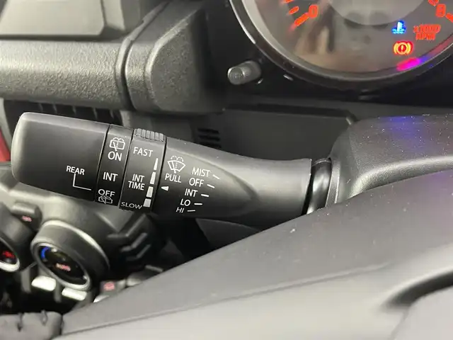 スズキ ジムニー ノマド FC 埼玉県 2025(令7)年 0.1千km 黒 登録済未使用車 シートヒーター 衝突被害軽減 LEDヘッドライト　レーダークルーズコントロール　スマートキー　純正フロアマット　背面タイヤ　純正15インチアルミ　ダウンヒルアシストコントロール　