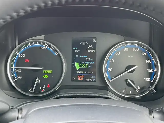 トヨタ ヴォクシー ハイブリッド S－G 道央・札幌 2025(令7)年 1.1万km グリッターブラックガラスフレーク ４WD/寒冷地仕様/純正ディスプレイオーディオ（ナビ付）/AM/FM/BT/トヨタセーフティセンス/プリクラッシュセーフティ/横滑り防止装置/レーダークルーズコントロール/レーンキープアシスト/パーキングアシスト/プロアクティブドライビングアシスト/パーキングサポートブレーキ/ロードサインアシスト/クリアランスソナー/バックカメラ/ビルトインETC2.0/EVMODE/DRIVEMODE切替/ワイパーデアイサー/片側パワースライドドア/革巻きステアリング/ステアリングリモコン/電動パーキング/ブレーキホールド/プッシュスタート/スマートキー/LEDヘッドライト/オートライト/オートハイビーム/ヘッドライトレベライザー/電動格納ミラー/ウィンカーミラー/純正フロアマット/レンタカー登録