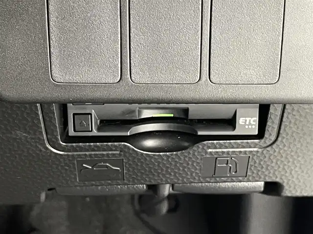 トヨタ ルーミー カスタムG S 愛知県 2017(平29)年 6.6万km パールホワイトⅢ 純正ナビ　シートヒーター　ＳＡII　禁煙　バックカメラ　クルーズコントロール　ＥＴＣ　プッシュスタート　ＬＥＤオートライト　フォグランプ　衝突軽減　両側パワースライドドア　純正ドラレコ　純正フロアマット　スペアタイヤ