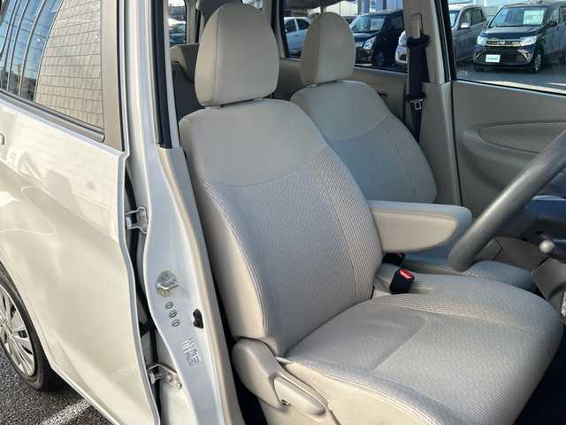 日産 デイズ X Vセレ +SeftyⅡ 千葉県 2015(平27)年 6.8万km ホワイトパール 純正メモリナビ【MC314D-W】/フルセグTV/DVD/CD/Bluetooth/アラウンドビューモニター/バックカメラ/衝突軽減ブレーキ/アイドリングストップ/純正フロアマット/スマートキー/パンク修理キット/取扱説明書