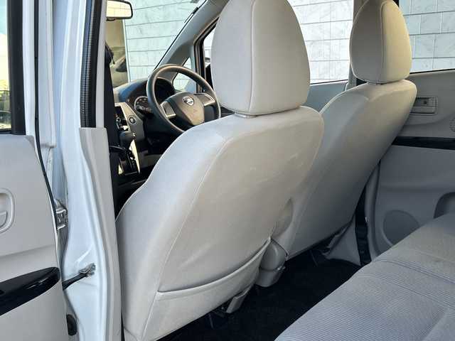 日産 デイズ X Vセレ +SeftyⅡ 千葉県 2015(平27)年 6.8万km ホワイトパール 純正メモリナビ【MC314D-W】/フルセグTV/DVD/CD/Bluetooth/アラウンドビューモニター/バックカメラ/衝突軽減ブレーキ/アイドリングストップ/純正フロアマット/スマートキー/パンク修理キット/取扱説明書