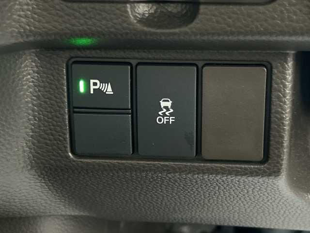 ホンダ Ｎ ＢＯＸ L 大阪府 2024(令6)年 0.6万km プレミアムサンライトホワイトパール 社外ナビ(BT/CD/DVD/USB/SD/フルセグ)/バックカメラ/衝突被害軽減システム/レーンキープアシスト/コーナーセンサー/アダクティブクルーズコントロール/オートライト/オートマチックハイビーム/シートヒーター/純正フロアマット/両側パワースライドドア/アイドリングストップ/ベンチシート/フルフラットシート/チップアップシート/スペアキー×1/LEDヘッドライト