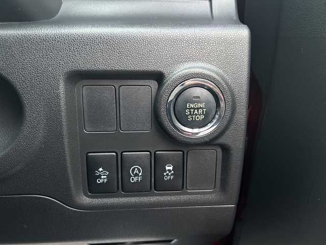 ダイハツ ブーン シルク Gパッケージ SAⅡ 東京都 2018(平30)年 2万km ブラックマイカメタリック/ファイアークォーツレッドメタリック 2トーン 純正メモリナビ（NMZK-W68D）/・Bluetooth/TV/CD/DVD/USB/SD/アイドリングストップ/横滑り防止装置/盗難防止装置/衝突被害軽減システム/オートライト/オートエアコン/電動格納ミラー/純正14インチアルミホイール/ドアバイザー/オプションカラー：ブラックマイカメタリック×ファイアークォーツレッドメタリック/ETC/取扱説明書/保証書/スペアキー1本