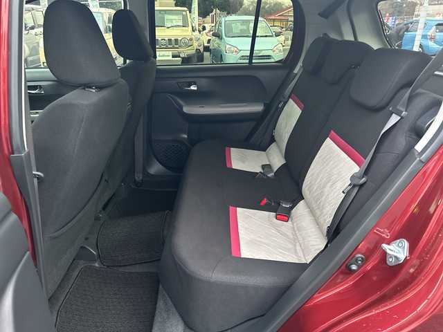 ダイハツ ブーン シルク Gパッケージ SAⅡ 東京都 2018(平30)年 2万km ブラックマイカメタリック/ファイアークォーツレッドメタリック 2トーン 純正メモリナビ（NMZK-W68D）/・Bluetooth/TV/CD/DVD/USB/SD/アイドリングストップ/横滑り防止装置/盗難防止装置/衝突被害軽減システム/オートライト/オートエアコン/電動格納ミラー/純正14インチアルミホイール/ドアバイザー/オプションカラー：ブラックマイカメタリック×ファイアークォーツレッドメタリック/ETC/取扱説明書/保証書/スペアキー1本