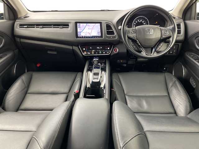 ホンダ ヴェゼル ハイブリッド Z ホンダセンシング 道央・札幌 2016(平28)年 5.5万km ホワイトオーキッドパール ・4WD/・寒冷地仕様/・純正ナビ/・BT&CD&DVD&SD&USB&HDMI&フルセグTV/・バックカメラ/・ホンダセンシング/・レーダークルーズコントロール/・パドルシフト/・レザーシート/・前席シートヒーター/・純正ドライブレコーダー/・ステアリングスイッチ/・ドアミラーヒーター/・ETC/・LEDヘッドライト/・オートライト/・フォグ/・プッシュスタート/・スマートキー