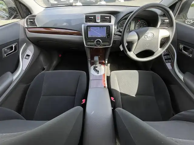 トヨタ プレミオ 1．5F 東京都 2015(平27)年 7.1万km ブラック ワンオーナー/純正SDナビ（NSCP-W64）/・Bluetoothオーディオ/・ワンセグTV/・CD/・AM/FM/バックカメラ/純正フロアマット/ETC/保証書/取扱説明書