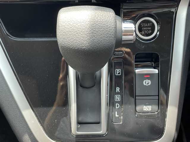 日産 セレナ ハイウェイスター プロパイロットED 滋賀県 2016(平28)年 4.7万km マルーンレッド 2トーン 純正メモリナビ/(フルセグ/Bluetooth/CD/DVD/BD)/衝突軽減ブレーキ/プロパイロット/・インテリジェントクルーズコントロール/・レーンキープアシスト/標識認識/両側電動スライドドア/電動パーキング/ブレーキホールド/フリップダウンモニター/ドライブレコーダー/ビルトインETC/ハーフレザーシート