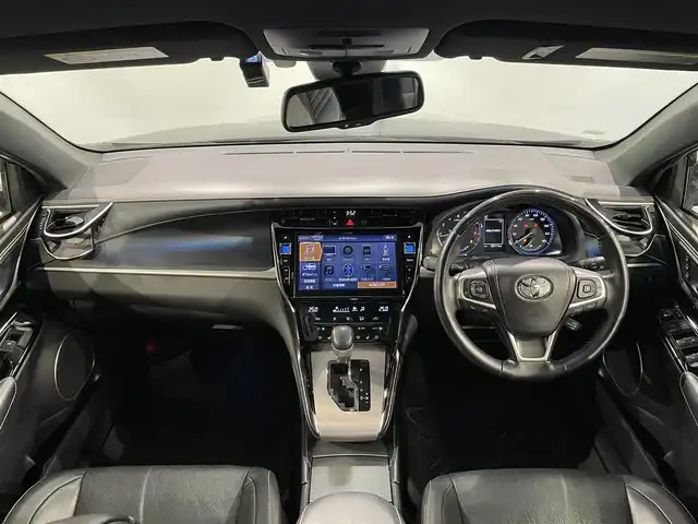 トヨタ ハリアー プレミアム メタル&レザーP 愛知県 2017(平29)年 5.6万km ブラック アルパイン１０インチナビ/モデリスタエアロ/衝突軽減ブレーキ　/レーダークルーズコントロール/パワーバックドア/エアシート/シートヒーター/ドライブレコーダー/ＥＴＣ/レーンキープアシスト/レザーシート/シートメモリー/オートハイビーム/バックカメラ