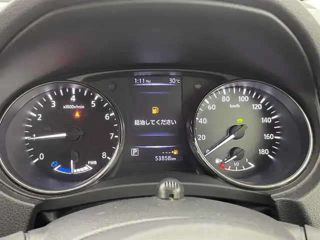 日産 エクストレイル ハイブリッド 20Xi 熊本県 2018(平30)年 5.4万km ブリリアントホワイトパール 純正9インチナビMM517D-L/全周囲カメラ/衝突被害軽減システム/クルーズコントロール/横滑り防止装置/ETC/前方ドライブレコーダー/前後クリアランスソナー/LEDヘッドライト/オートライト/純正17インチAW/プロパイロット/プッシュスタート/スマートキー/純正フロアマット