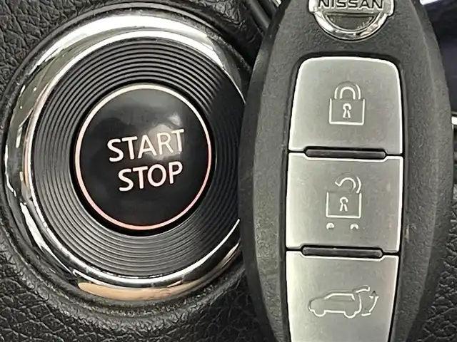日産 エクストレイル ハイブリッド 20Xi 熊本県 2018(平30)年 5.4万km ブリリアントホワイトパール 純正9インチナビMM517D-L/全周囲カメラ/衝突被害軽減システム/クルーズコントロール/横滑り防止装置/ETC/前方ドライブレコーダー/前後クリアランスソナー/LEDヘッドライト/オートライト/純正17インチAW/プロパイロット/プッシュスタート/スマートキー/純正フロアマット