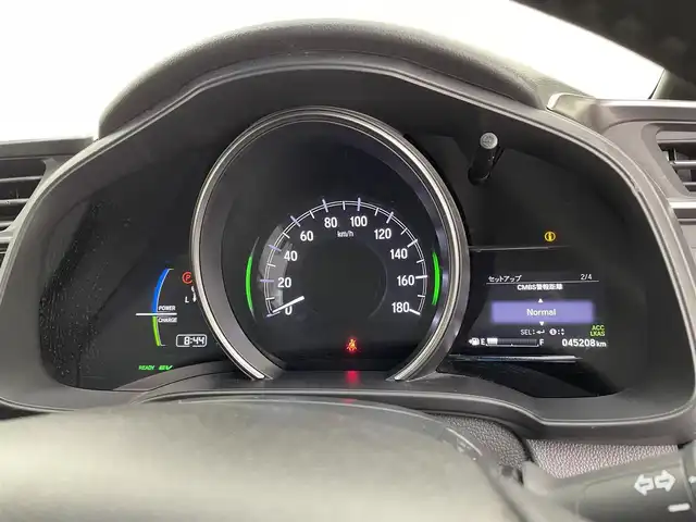 ホンダ フィット ハイブリット S ホンダセンシング 宮城県 2018(平30)年 4.6万km プラチナホワイトパール 衝突軽減ブレーキ　/レーンキープアシスト　/純正ディスプレイオーディオ　/無限２連マフラー　/ＬＥＤヘッドライト　/純正１５インチアルミホイール　/スマートキー　/エンジンスターター　/ＥＴＣ　/バックモニター　/禁煙