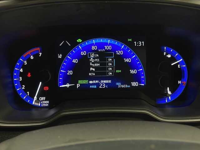 トヨタ カローラツーリング ハイブリッド ダブルバイビー 宮崎県 2021(令3)年 3.8万km ホワイトパールクリスタルシャイン モデリスタフルエアロ/Toyota Safety Sense/〇プリクラシュセーフティ/〇レーントレーシングアシスト/〇ブラインドスポットモニター/〇リアクロストラフィックアラート/〇パーキングサポートブレーキ/〇ヘッドアップディスプレイ/〇ロードサインアシスト/〇レーダークルーズコントロール/〇オートマチックハイビーム/〇クリアランスソナー/〇先行車発進告知/純正9インチディスプレイオーディオ/ナビ機能/CD/DVD/Bluetooth/バックカメラ/ハーフレザーシート/LEDヘッドライト/ビルトインETC2.0/前後ドライブレコーダー/純正18インチAW/保証書/取扱説明書/ナビ取扱説明書