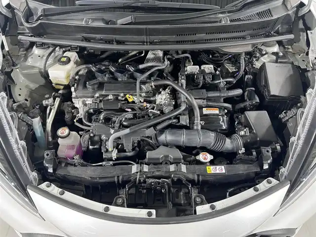 トヨタ アクア X 佐賀県 2023(令5)年 4.8万km プラチナホワイトパールマイカ 衝突軽減ブレーキ/レーントレーシングアシスト/ロードサインアシスト/純正7インチナビ/バックカメラ /ETC/前方ドライブレコーダー/レーダークルーズコントロール/LEDライト/フォグライト /オートライト/オートマチックハイビーム/スマートキー/スペアキー/アイドリングストップ/保証書