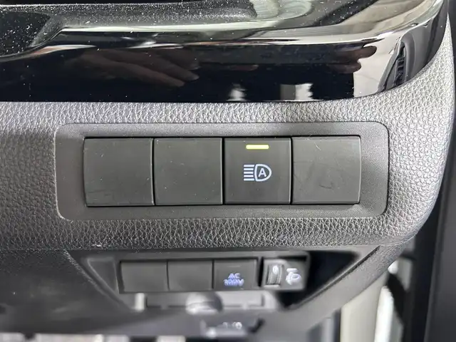 トヨタ アクア X 佐賀県 2023(令5)年 4.8万km プラチナホワイトパールマイカ 衝突軽減ブレーキ/レーントレーシングアシスト/ロードサインアシスト/純正7インチナビ/バックカメラ /ETC/前方ドライブレコーダー/レーダークルーズコントロール/LEDライト/フォグライト /オートライト/オートマチックハイビーム/スマートキー/スペアキー/アイドリングストップ/保証書