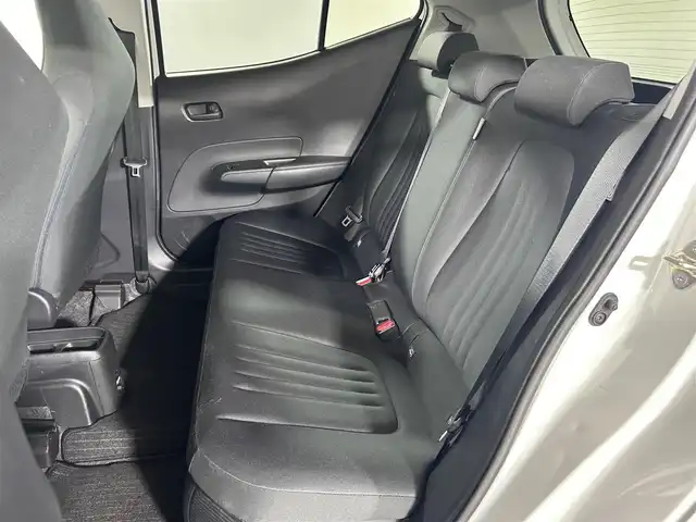 トヨタ アクア X 佐賀県 2023(令5)年 4.8万km プラチナホワイトパールマイカ 衝突軽減ブレーキ/レーントレーシングアシスト/ロードサインアシスト/純正7インチナビ/バックカメラ /ETC/前方ドライブレコーダー/レーダークルーズコントロール/LEDライト/フォグライト /オートライト/オートマチックハイビーム/スマートキー/スペアキー/アイドリングストップ/保証書