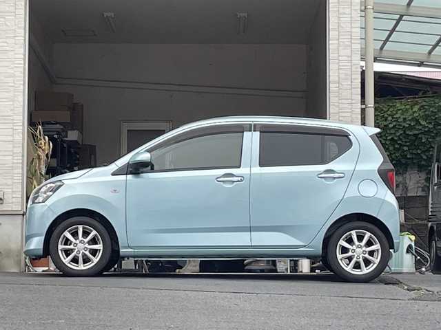 ダイハツ ミラ イース G SAⅢ 大分県 2017(平29)年 2.4万km スカイブルーメタリック 純正14インチアルミホイール/社外ETC/社外フロアマット/社外ナビ/フルセグTV/Bluetooth/オートライト/オートマッチックハイビーム/衝突被害軽減ブレーキ/横滑り防止装置/シートヒーター