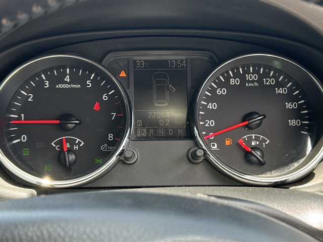 日産 デュアリス 20G FOUR アーバンブラⅡ 秋田県 2011(平23)年 7.7万km スーパーブラック ワンオーナー/ガラスルーフ/4WD/ETC/ECOモードスイッチ/純正18インチAW/革巻きステアリングホイール/プッシュ式オートエアコン/ブラック革シート/シートヒーター/スペアキー/インテリジェントキー