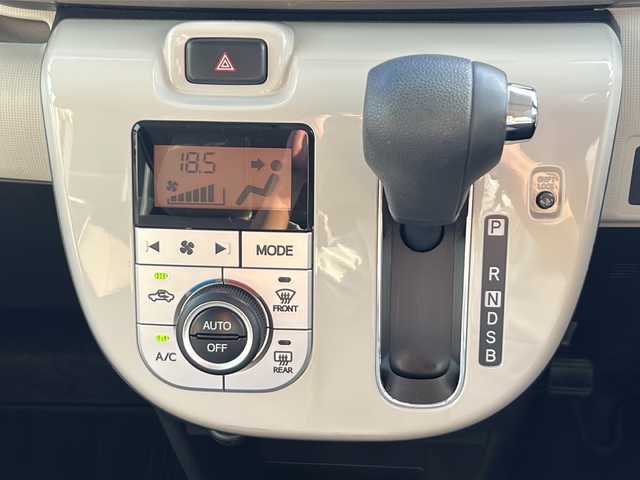 ダイハツ ムーヴ キャンバス G メイクアップ リミテッド　SAⅢ 石川県 2019(平31)年 1.8万km パールホワイトⅢ/ナチュラルベージュマイカメタリック 2トーン 純正ナビ/全方位カメラ/ETC/ドライブレコーダー（前方のみ）/両側パワースライドドア/スマートキー/衝突被害軽減ブレーキ/LEDヘッドライト/W+サイドエアバック/プッシュスタート/電動格納式ミラー/取扱説明書