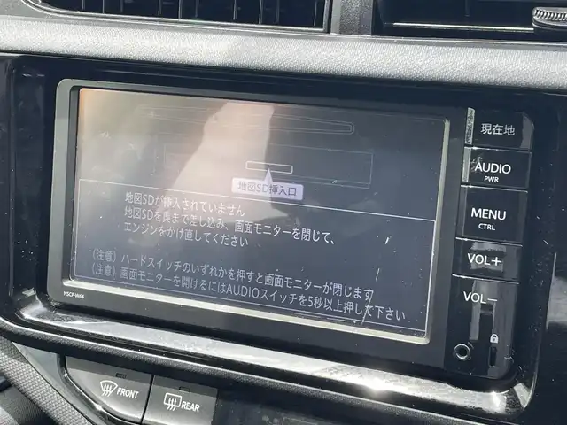 トヨタ アクア S 茨城県 2015(平27)年 1.2万km クールソーダメタリック 純正ナビ/【ラジオ・1セグTV・CD・SD・BT・AUX】/ETC/オートライト/ヘッドライトレベライザー/フロアマット/純正ホイールカバー/オートエアコン/電格ミラー/ウインカーミラー/ドアバイザー/横滑り防止装置/ECOモード/EVモード/スマートキー/プッシュスタート