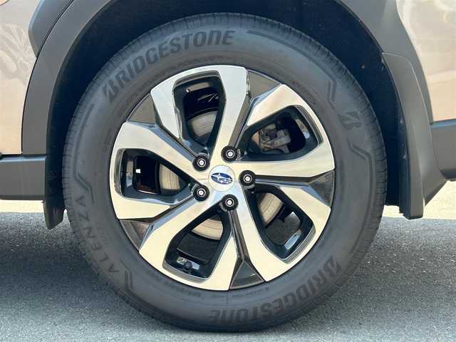 スバル アウトバック リミテッドEX 静岡県 2022(令4)年 2.5万km 茶 エンジンスタートボタン/パワーステアリング/パワーウィンドウ/パドルシフト/アイドリングスストップ/スマートキー/オートエアコン/クルーズコントロール/追従走行/Bluetooth/USB/純正ETC2.0/バックカメラ/サイドカメラ/フルセグTV/純正11インチメモリナビ/サンルーフ/ガラスルーフ/電動リアゲート/純正フロアマット/D+Nパワーシート/レザーシート/全席シートヒーター/純正アルミホイール/ABS/横滑り防止装置/後方コーナーセンサー/レーンキープアシスト/オートライト/LEDライト/W+サイドエアバッグ/衝突軽減システム/ステアリングヒーター