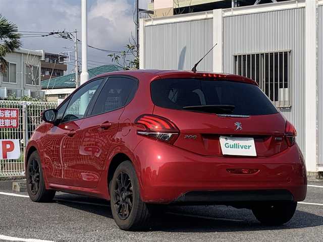 プジョー ２０８ スタイルプラス 静岡県 2016(平28)年 6.6万km ワイン 純正ナビ（FM/AM）/ETC/ドライブレコーダー