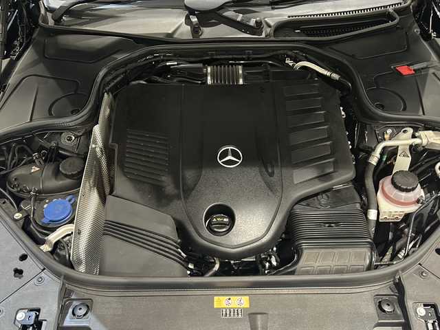 メルセデス・ベンツ Ｓ４５０ エクスクルーシブAMGラインプラ 新潟県 2018(平30)年 4.8万km オブシディアンブラック レーダーセーフティパッケージ/・アクティブディスタンスアシスト、ディストロニック/・ステアリングアシスト/・レーンチェンジングアシスト/・エマージェンシーストップアシスト/・アクティブブレーキアシスト/・ブライドスポットアシスト/・レーンキーピングアシスト/COMANDシステム/・12.3インチワイドディスプレイ/・HDDナビゲーション【BT/フルセグ/USB/SDカードスロット】/・AppleCarPley/AndroidAuto/・ETC2.0/ベーシックパッケージ/・パノラミックスライディングルーフ/・クロージングサポーター/・シートベンチレーター、シートヒーター/・エアバランスパッケージ/レザーエクスクルーシブパッケージ/・Burmesterサラウンドシステム/・ナッパレザーシート/・リラクゼーション機能/・シートヒータープラス/・ドライビングダイナミックシート/AMGラインプラス/・20インチAMG10スポークアルミホイール/・ロゴ付きブレーキキャリパー＆ドリルドベンチレテッドディスク/・HUD/・本革ウッドステアリング/マルチビームLED/アダプティブハイビームアシスト/360°カメラ/アクティブパーキングアシスト